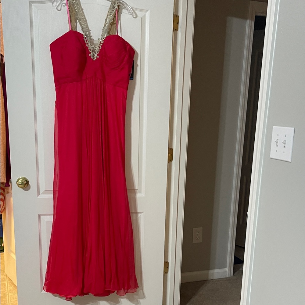 Elegant Fuchsia Evening Dress
